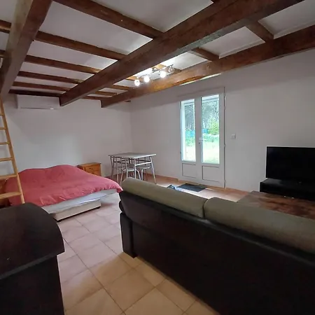 La Petite Maison Nimoise